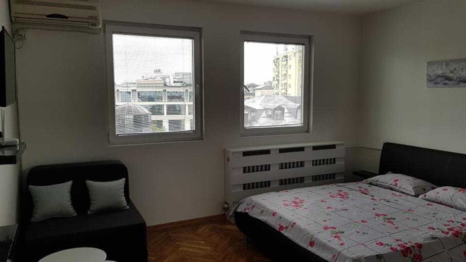 Central View Apartment Skopje Luaran gambar
