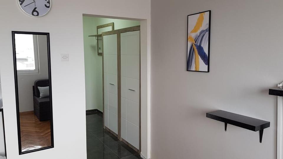 Central View Apartment Skopje Luaran gambar